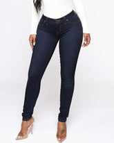 Elastische Jeans mit niedriger Taille und Po-Lifting